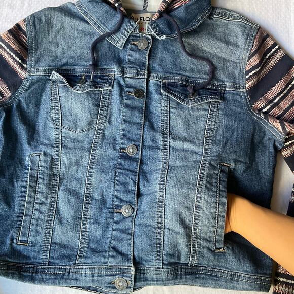 Wall Flower Kid’s Denim Jacket with Hoodie, size XL, Blue & Tan, Many Pockets - Picture 5 of 7